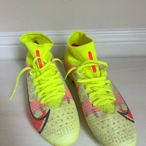 Nike Boys/Mens Neon Yellow and Red Soccer Cleats